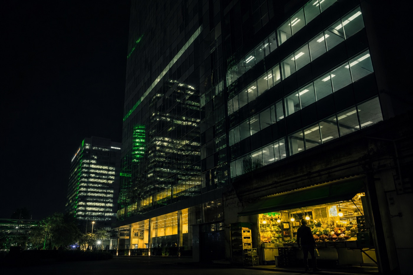 Prédios corporativos e pequeno comércio